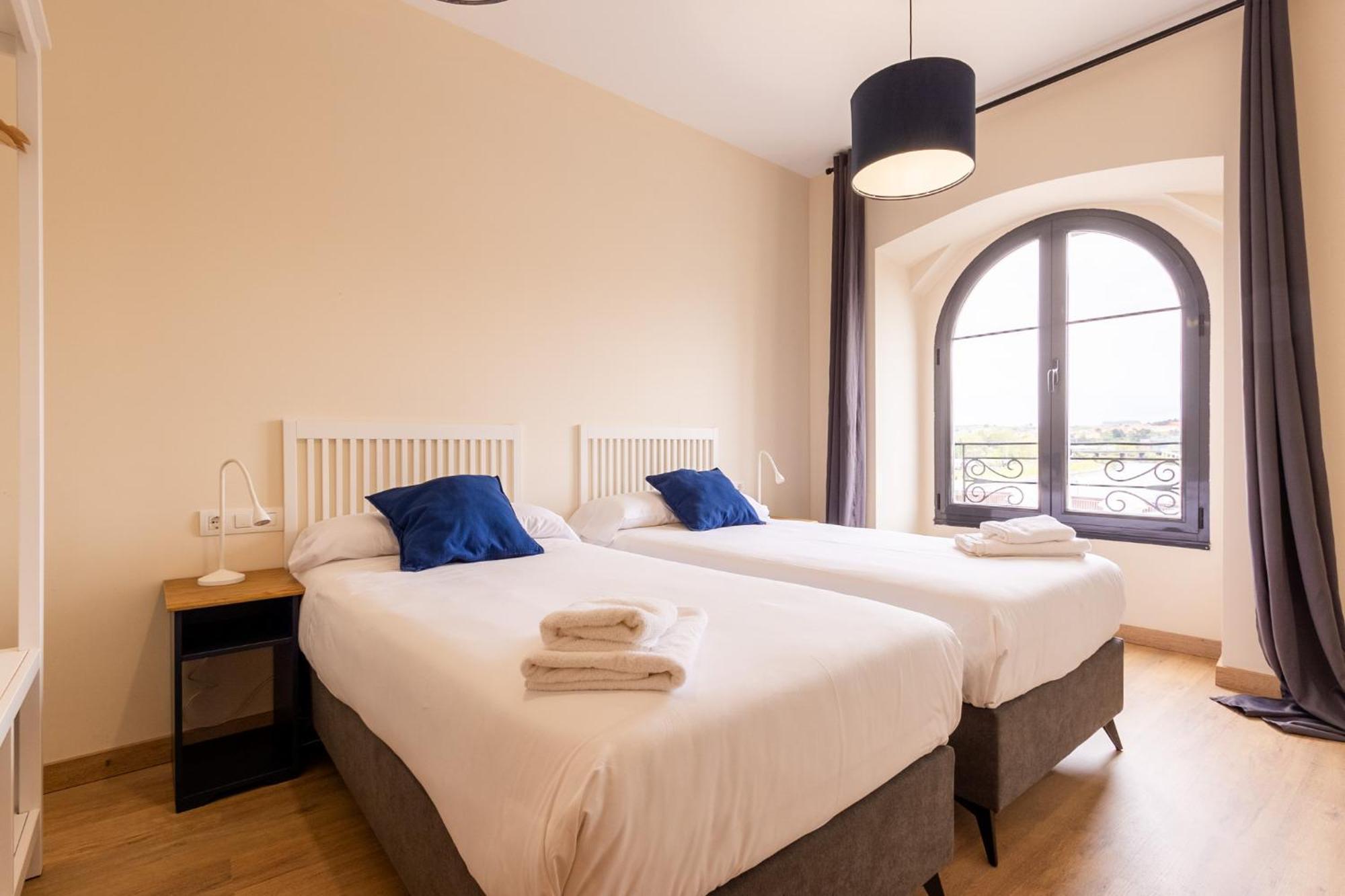 Insidehome Ciudad De Aviles Bagian luar foto